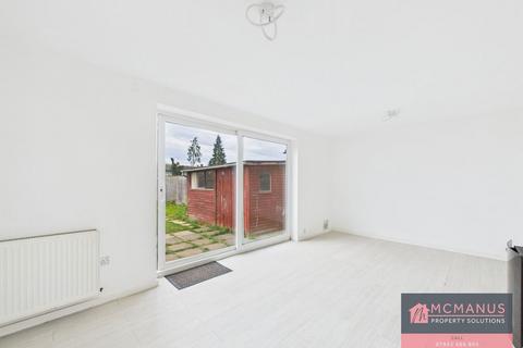3 bedroom end of terrace house for sale, Chells Way, Stevenage SG2