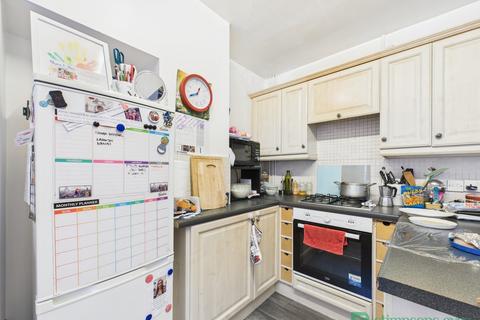 Retail property (high street) for sale, 36 High St S Dunstable LU6 3HA