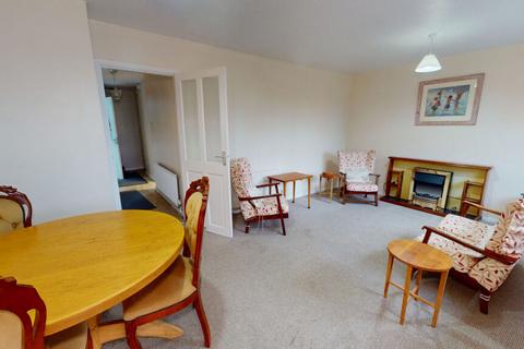 4 bedroom terraced house to rent, Raddlebarn Road Birmingham, Birmingham B29