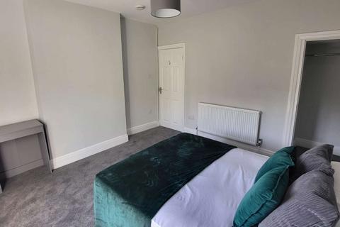 undefined, Clifton Mount, Rotherham S65