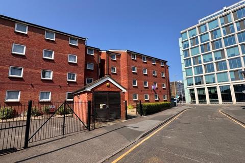 Room 5, Block K Red Brick House, 1 Lea Road, Luton, Bedfordshire, LU1 3GG