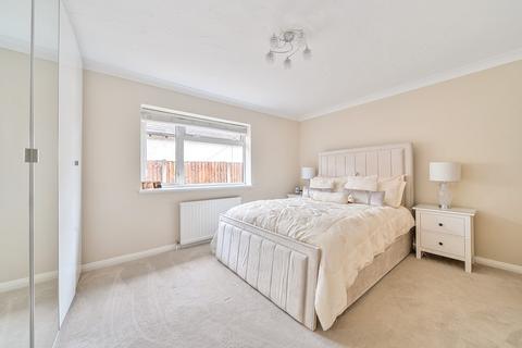 undefined, Green Lane, Chertsey, Surrey, KT16