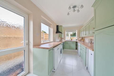undefined, Green Lane, Chertsey, Surrey, KT16