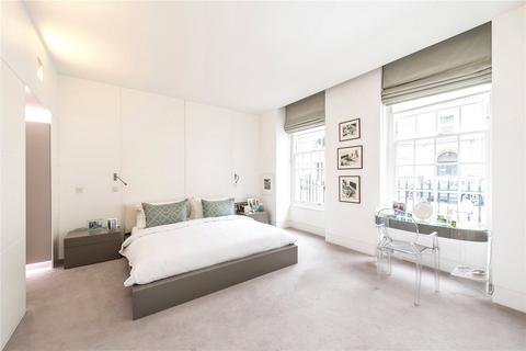 undefined, New Cavendish Street, London, W1W