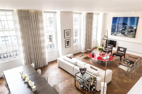 undefined, New Cavendish Street, London, W1W
