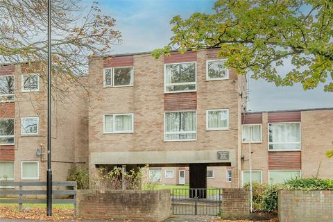 2 bedroom apartment for sale, Bedford Court, Oakwood, Leeds
