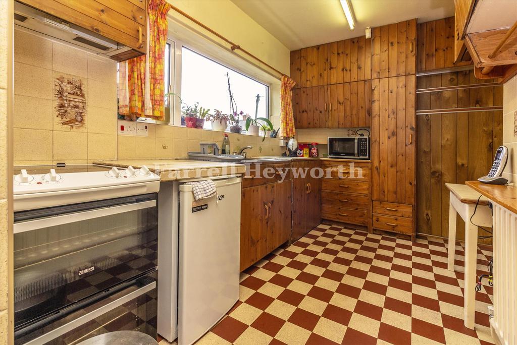 Kitchen b