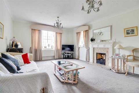 undefined, Crowstone Road, Westcliff-On-Sea SS0