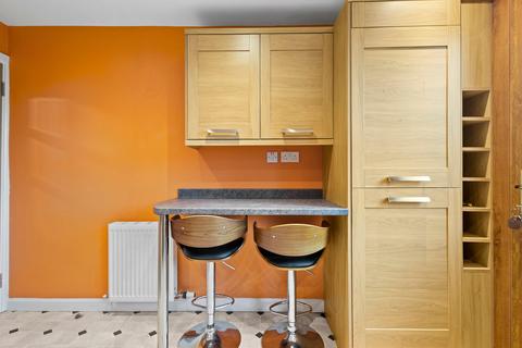76 Seright Square, Crookedholm, Kilmarnock, KA3 6LH