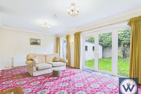 undefined, Botwell Common Road, Hayes, UB3 1JA