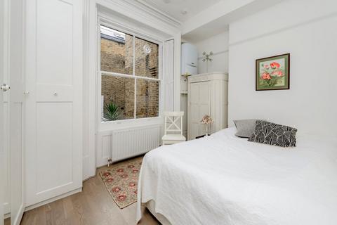 1 bedroom flat for sale, Ladbroke Road, London W11
