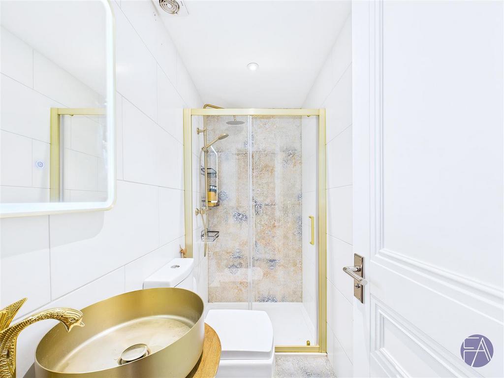 Ensuite