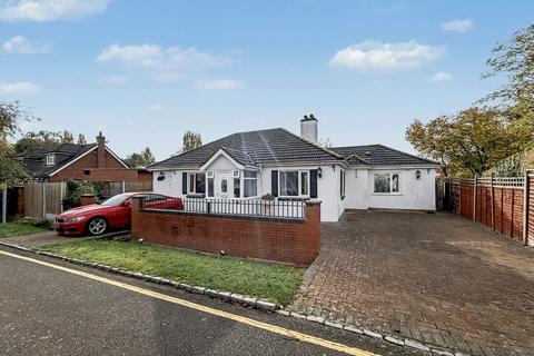 3 bedroom detached bungalow for sale, Poplar Road, Denham, UB9