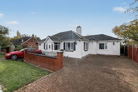 3 bedroom detached bungalow for sale, Poplar Road, Denham, UB9