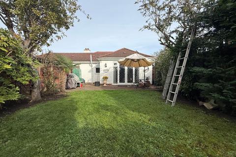 3 bedroom detached bungalow for sale, Poplar Road, Denham, UB9