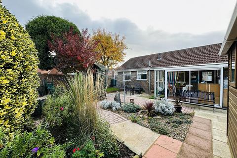 2 bedroom detached bungalow for sale, Dane Avenue, Thorpe Willoughby, Selby