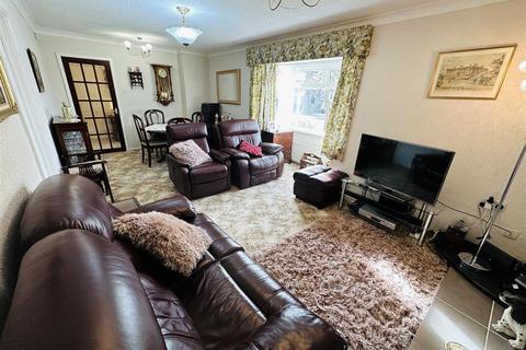 undefined, Dane Avenue, Thorpe Willoughby, Selby