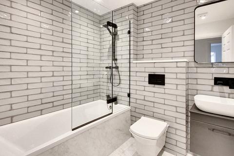 2 bedroom flat for sale, Braemar Gardens, West Wickham, BR4