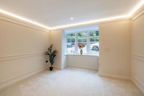 undefined, Hollymeoak Road, Coulsdon, CR5