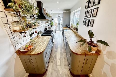3 bedroom end of terrace house for sale, Westwood Road, Earlsdon, Coventry, CV5 6GF