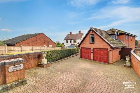 5 bedroom detached house for sale, Westfields Road, Rugeley WS15
