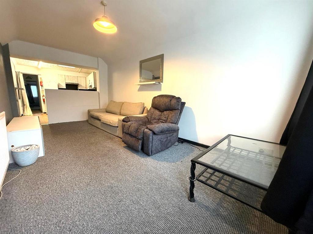 Lounge.jpg