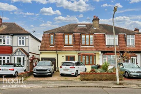 undefined, Manor Way, Chingford