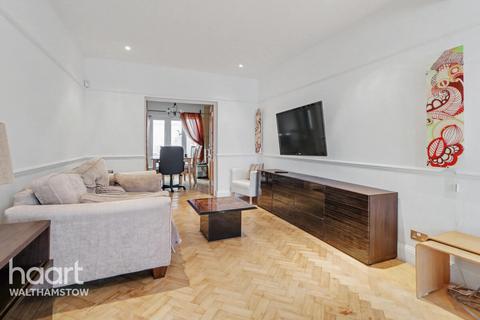 undefined, Manor Way, Chingford