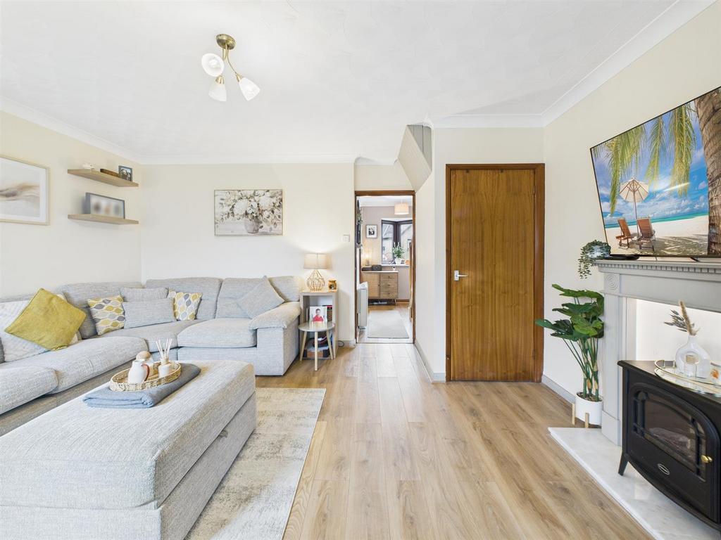 CAM05474 G0-PR0038-STILL009.jpg