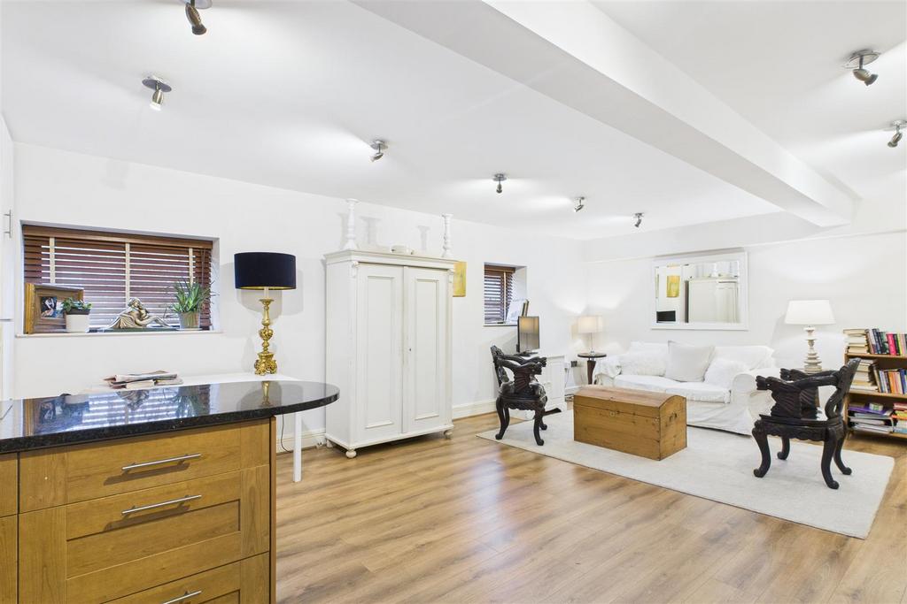 Kitchen Living Area