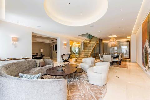 5 bedroom apartment to rent, Knightsbridge, London SW7
