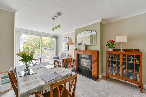 4 bedroom semi-detached house for sale, Ridgeway Drive, Bromley, BR1