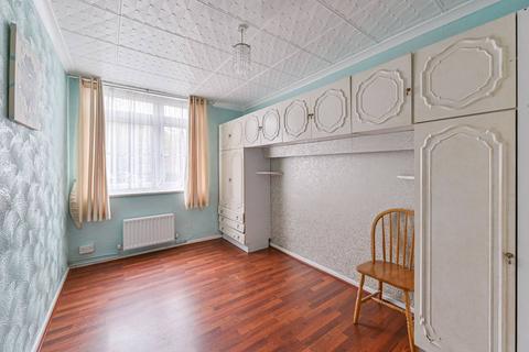 2 bedroom flat for sale, Strathdon Drive, Earlsfield, London, SW17