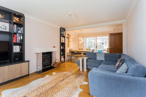 undefined, Savernake Walk, Crawley RH10