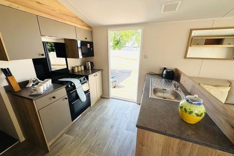 2 bedroom park home for sale, Seawick Holiday Park
