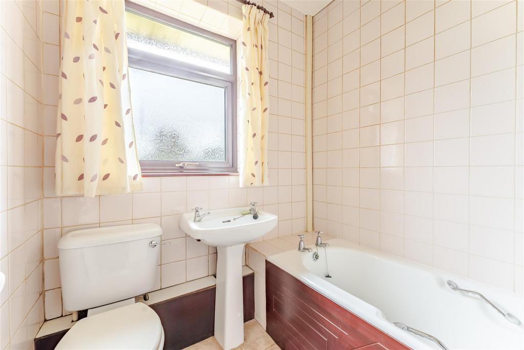 7 Millier Road, Cleeve, BS49 4 NL 16.jpg