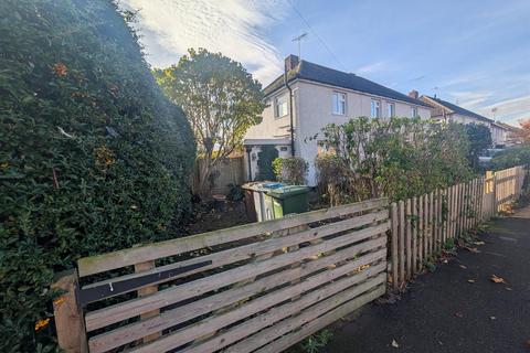 undefined, Stephen Road, Newark
