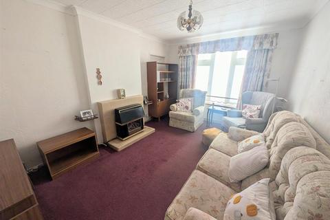 3 bedroom semi-detached house for sale, Stephen Road, Newark