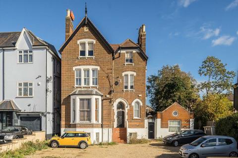 Leigham Court Road, London SW16