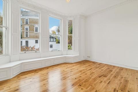 2 bedroom flat for sale, Cromwell Crescent, SW5