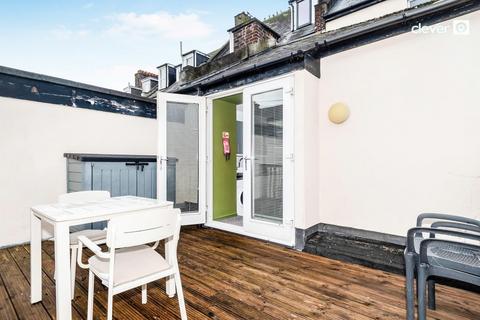 undefined, Queen Anne Terrace, Plymouth PL4