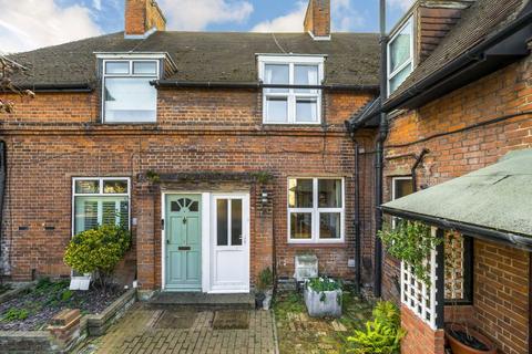 Tylecroft Road, London