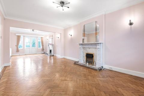 4 bedroom detached house for sale, Cavendish Drive, Edgware, HA8