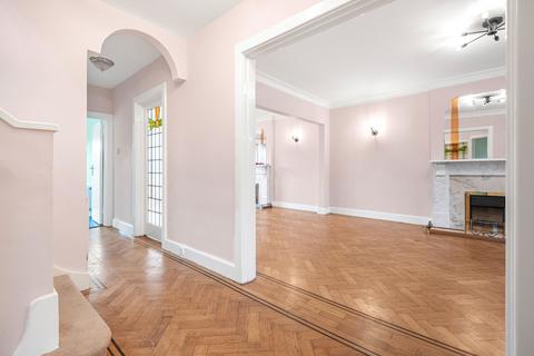 4 bedroom detached house for sale, Cavendish Drive, Edgware, HA8
