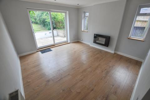 3 bedroom detached bungalow to rent, Foxholes Road, Oakdale, Poole, BH15