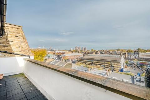 2 bedroom flat to rent, Hammersmith Grove, London W6