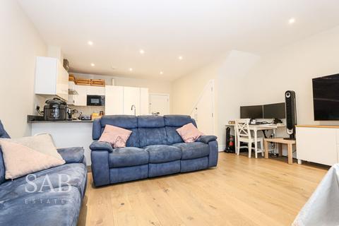 undefined, Lordship Road, Northolt, UB5