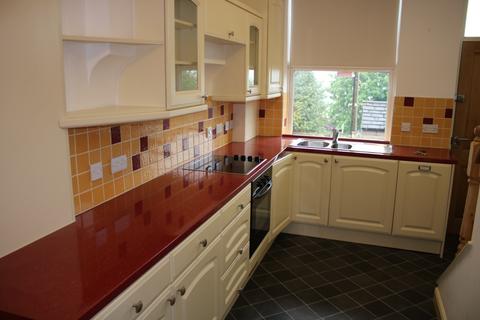 2 bedroom terraced house to rent, Prospect Terrace, Riddlesden, Keighley, BD20