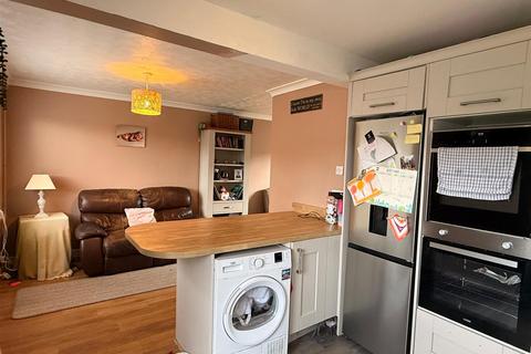 3 bedroom terraced house for sale, Aramstone Rise, Hereford
