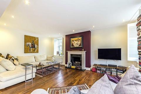 undefined, Richmond Hill, Richmond TW10